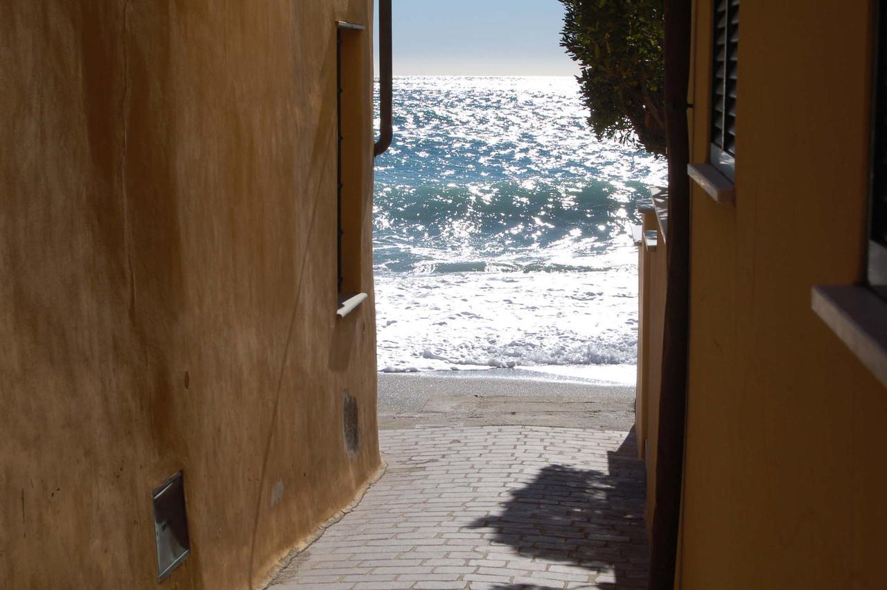 Hotel Arabesque Varigotti Luaran gambar