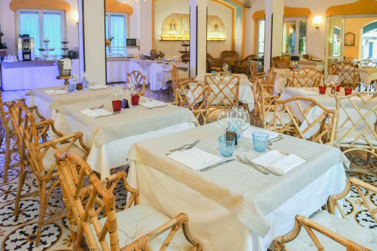Hotel Arabesque Varigotti Luaran gambar
